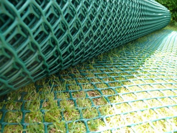 Grass turf protection mesh